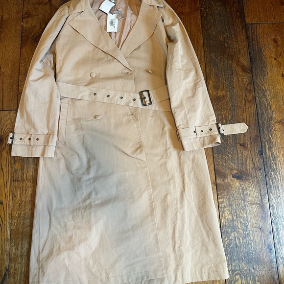 Chic Beige Double-Breasted Trench Coat - Picture 1 of 4